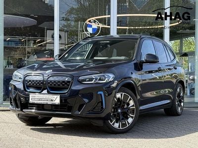 Second-hand BMW iX3 Impressive 210 kW (286 CP) 2023 Negru SUV