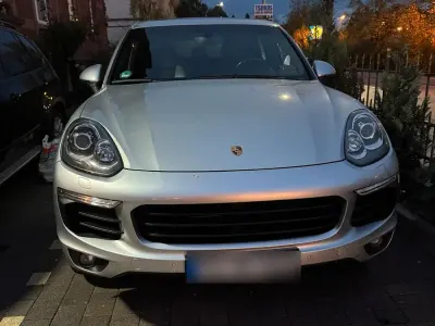 Second-hand Porsche Cayenne 400 CP (294 kW) 2018 Argintiu SUV