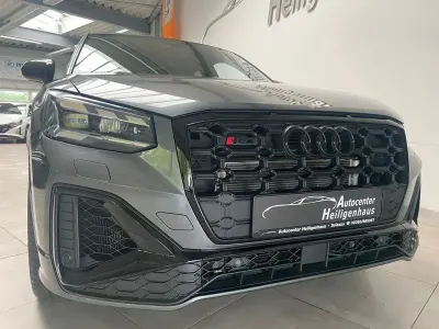Gebraucht Audi SQ2 Sport 300 PS (220 kW) 2024 Grau SUV