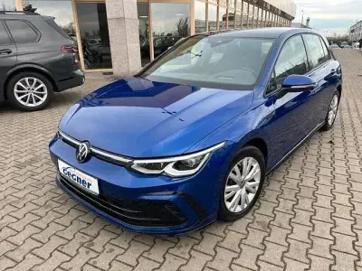 Używany VW Golf VIII R-line 150 KM (110 kW) 2023 Andere Sedan/Limuzyna