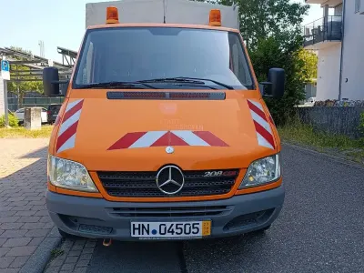 Gebraucht Mercedes Sprinter 82 PS (60 kW) 2006 Orange