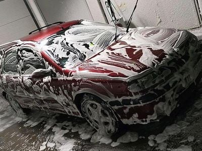 Gebraucht Renault Laguna 190 PS (139 kW) 2025 Rot Kombi