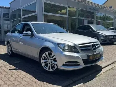 Gebraucht Mercedes C200 184 PS (135 kW) 2012 Silber Limousine