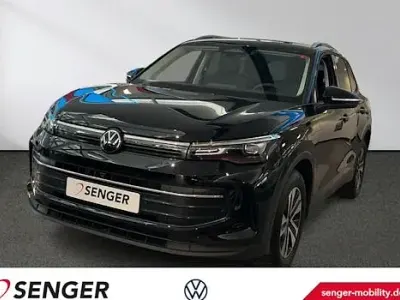 Neu VW Tiguan 150 PS (110 kW) 2026 Schwarz SUV