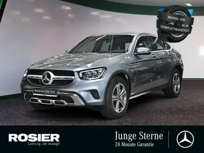 Gebraucht Mercedes GLC200 197 PS (144 kW) 2022 Grau / selenitgrau SUV