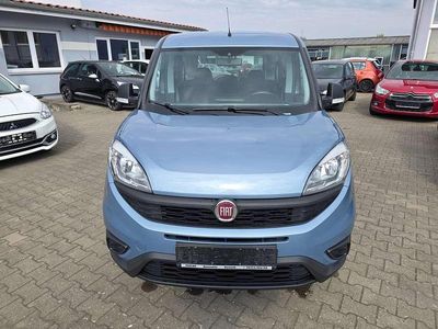 Gebraucht Fiat Doblò Pop 120 PS (88 kW) 2016 Colore esterno Van / Kleinbus