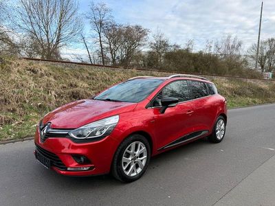 Occasion Renault Clio V LIMITED 90 PK (66 kW) 2020 Rood Sedan