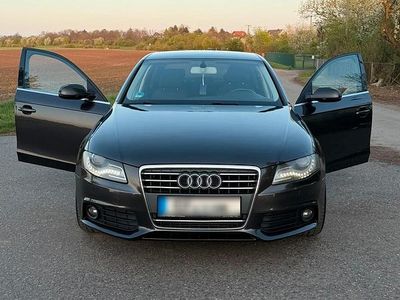 Używany Audi A4 143 KM (105 kW) 2011 Brązowy Sedan/Limuzyna