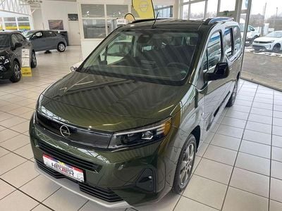 Ny Opel Combo Life 131 HK (96 kW) 2026 Grön Minibuss