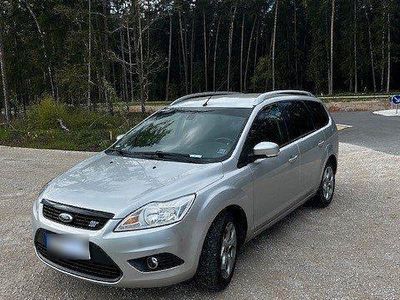 Usata Ford Focus Viva 100 CV (73 kW) 2010 Argento Station wagon