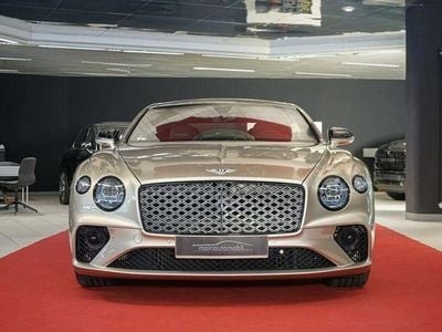 Usata Bentley Continental GT Mulliner 659 CV (484 kW) 2023 Beige Coupé