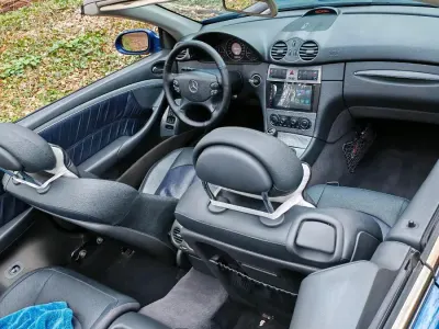 Gebraucht Mercedes CLK200 163 PS (119 kW) 2004 Blau Cabrio