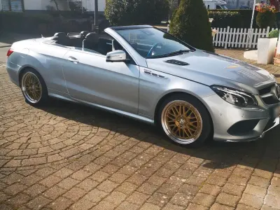 Gebraucht Mercedes E220 AMG line 178 PS (130 kW) 2016 Cabrio