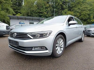 Reflexsilber Gebraucht 2017 VW Passat Comfortline Kombi | 11.900 € (Guter Preis)