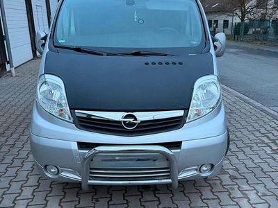 Gebraucht Opel Vivaro 145 PS (106 kW) 2010 Grau Van / Kleinbus