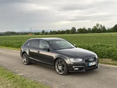 Gebraucht Audi A4 Attraction 143 PS (105 kW) 2012 Schwarz Kombi