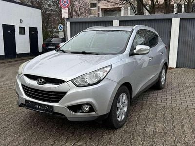 Gebraucht Hyundai ix35 Premium 184 PS (135 kW) 2012 Sleek silver SUV