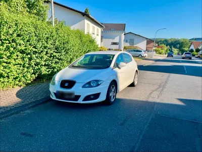 Gebraucht Seat Leon 125 PS (91 kW) 2010 Weiß Kleinwagen