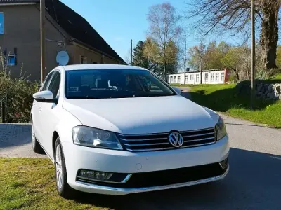 Gebraucht VW Passat 122 PS (89 kW) 2010 Weiß Limousine
