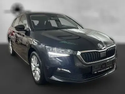 Gebraucht Skoda Scala Style 150 PS (110 kW) 2022 Schwarz metallic Kleinwagen