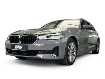 Gebraucht BMW 520 Sport Line 190 PS (139 kW) 2022 Schwarz Limousine