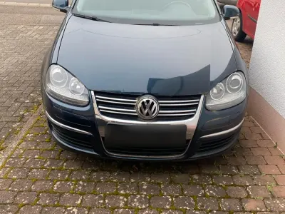 Gebraucht VW Golf VI 140 PS (102 kW) 2008 Blau Kleinwagen