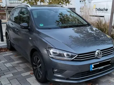 Gebraucht VW Golf Sportsvan Sound 125 PS (91 kW) 2017 Grau Van / Kleinbus