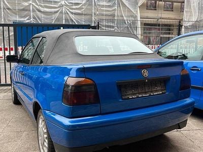 Second-hand VW Golf 80 CP (58 kW) 2003 Albastru Cabrio