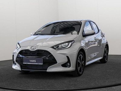Neu Toyota Yaris Hybrid Comfort 116 PS (85 kW) 2025 Weiß Limousine