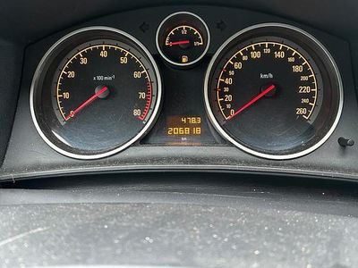 Silber Gebraucht 2007 Opel Astra GTC Coupé | 1.900 € (Guter Preis)