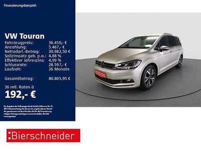 Silber Gebraucht 2023 VW Touran Highline Van / Kleinbus | 36.450 € (Etwas zu teuer)