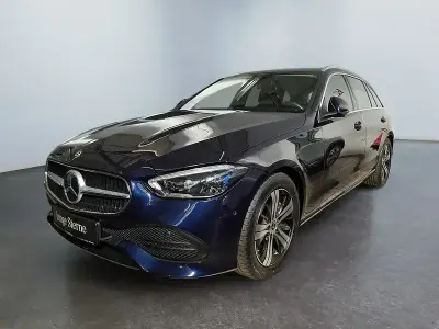 Gebraucht Mercedes C300 Avantgarde 265 PS (194 kW) 2023 Blau Limousine