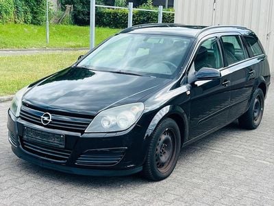 Schwarz Gebraucht 2005 Opel Astra Kombi | 999 € (Guter Preis)