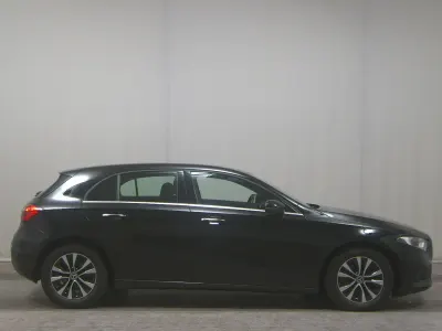 Gebraucht Mercedes A200 Style 150 PS (110 kW) 2021 Schwarz Limousine