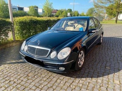Mercedes E320