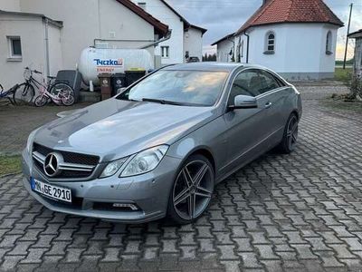 Mercedes E220