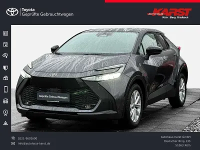 Gebraucht Toyota C-HR 140 PS (102 kW) 2025 Marlin grau SUV