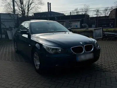 Gebraucht BMW 520 170 PS (125 kW) 2003 Blau Limousine