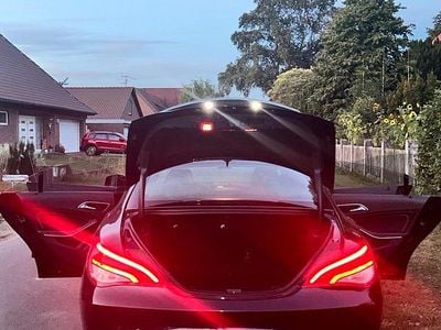 Schwarz Gebraucht 2015 Mercedes CLA200 Limousine | 16.500 € (Fairer Preis)
