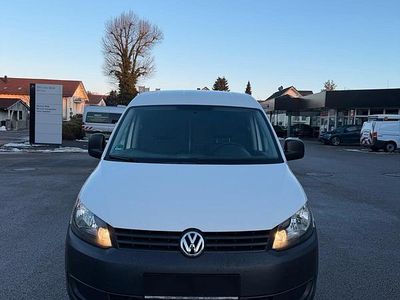 Weiß Gebraucht 2015 VW Caddy Van / Kleinbus | 6.700 €