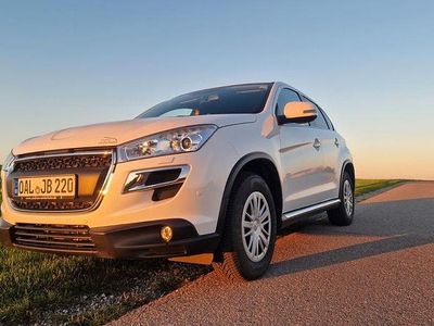 Peugeot 4008