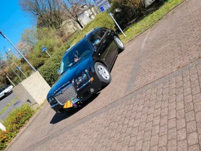 Gebraucht Chrysler 300C 218 PS (160 kW) 2007 Schwarz Kombi