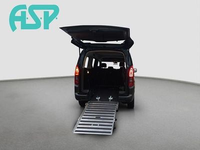 Schwarz Neu 2026 Fiat Doblò Van / Kleinbus | 40.990 €