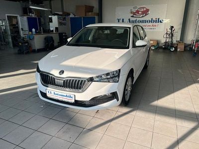 Gebraucht Skoda Scala Active 95 PS (69 kW) 2022 Weiß Kleinwagen
