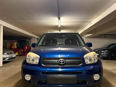 Second-hand Toyota RAV4 150 CP (110 kW) 2005 Albastru SUV