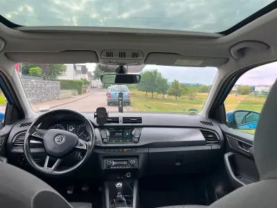 Gebraucht Skoda Fabia 90 PS (66 kW) 2015 Blau Kombi