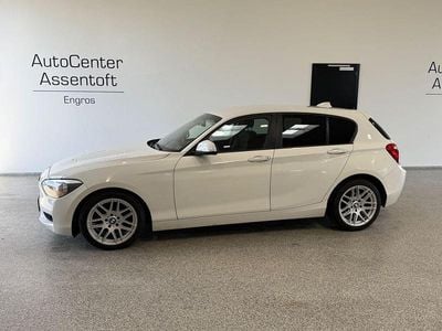 Begagnad BMW 116 Urban Line 116 HK (85 kW) 2013 Vit Halvkombi
