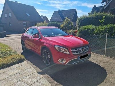 Mercedes GLA200