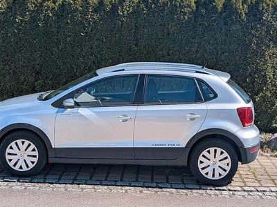 Gebraucht VW Polo Cross 105 PS (77 kW) 2012 Silber Kleinwagen