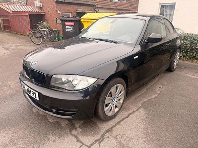 Gebraucht BMW 120 Cabriolet 170 PS (125 kW) 2010 Schwarz Cabrio